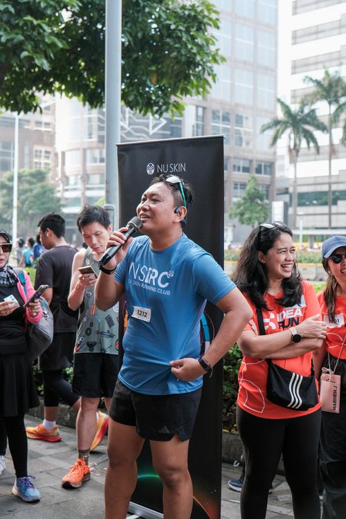 Race photo from NU SKIN RUNNING CLUB