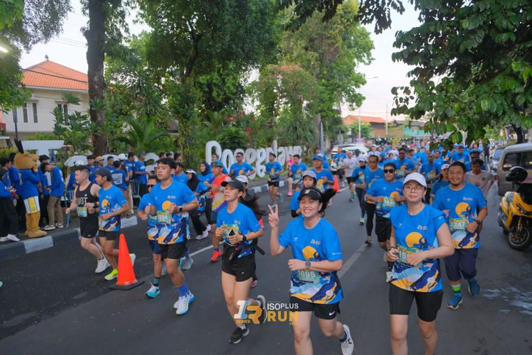 Race photo from Isoplus Run 2024 Surabaya