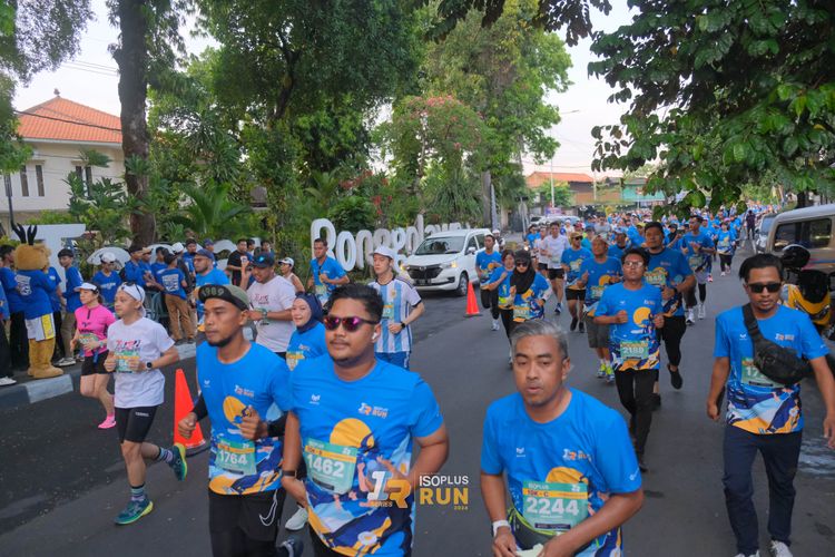 Race photo from Isoplus Run 2024 Surabaya