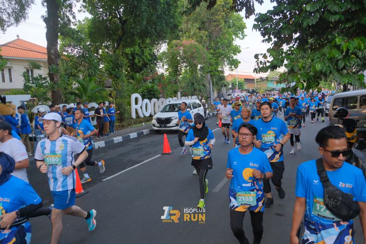 Race photo from Isoplus Run 2024 Surabaya