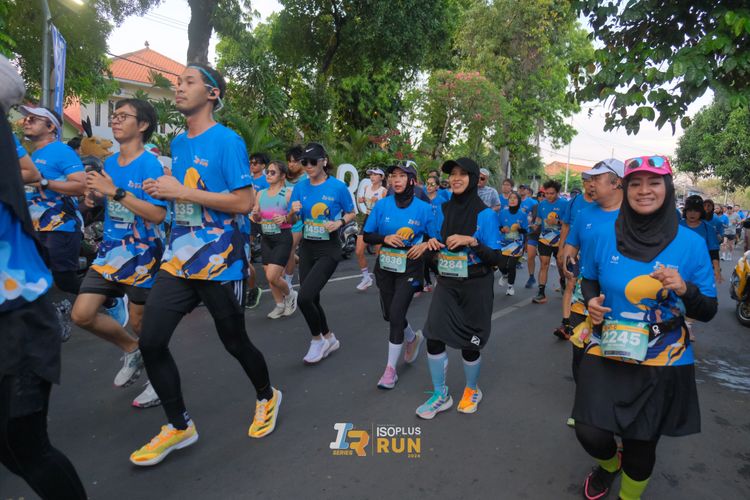 Race photo from Isoplus Run 2024 Surabaya
