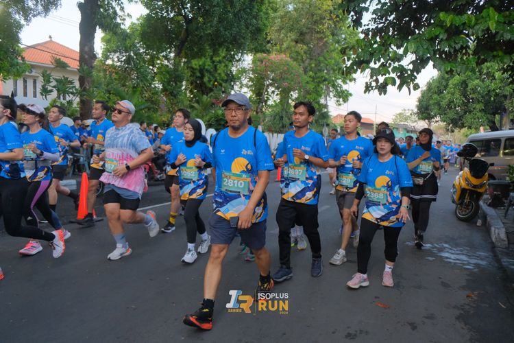 Race photo from Isoplus Run 2024 Surabaya