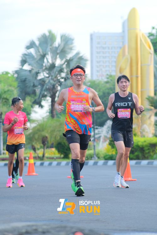 Race photo from Isoplus Run 2024 Surabaya