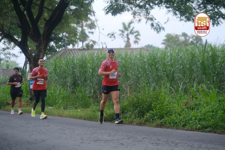 Race photo from Kediri Half Marathon 2025