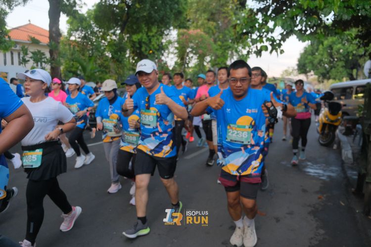 Race photo from Isoplus Run 2024 Surabaya