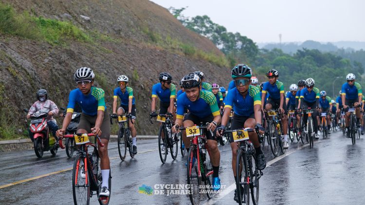 Race photo from Cycling de Jabar 2024