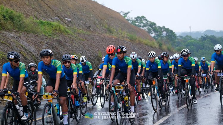 Race photo from Cycling de Jabar 2024