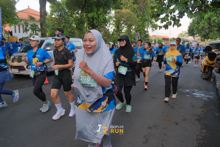 Race photo from Isoplus Run 2024 Surabaya