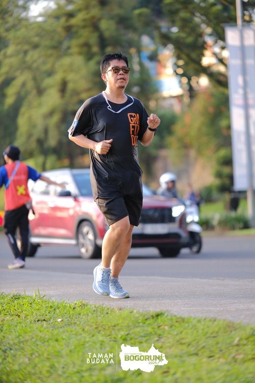 Race photo from Taman Budaya x BOGORUN 2025