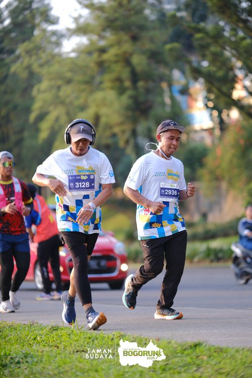 Race photo from Taman Budaya x BOGORUN 2025