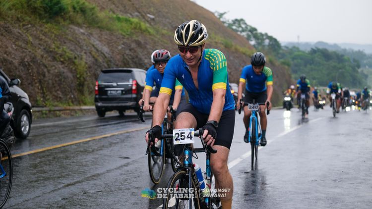 Race photo from Cycling de Jabar 2024