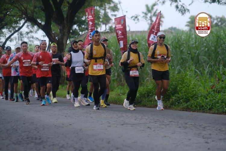 Race photo from Kediri Half Marathon 2025