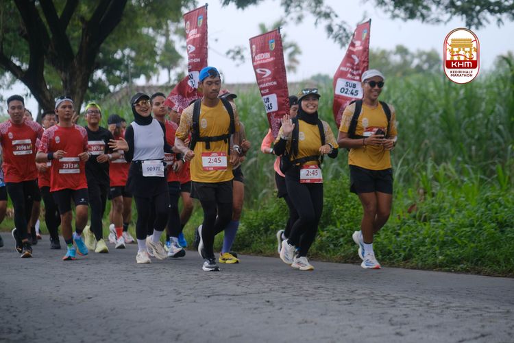 Race photo from Kediri Half Marathon 2025
