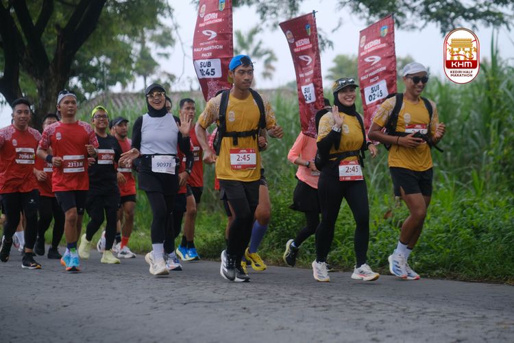 Race photo from Kediri Half Marathon 2025