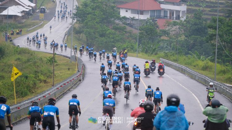 Race photo from Cycling de Jabar 2024