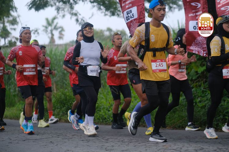 Race photo from Kediri Half Marathon 2025