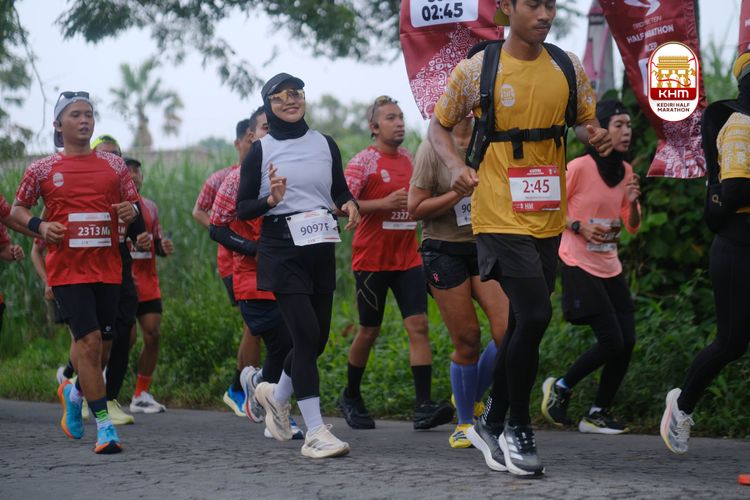 Race photo from Kediri Half Marathon 2025