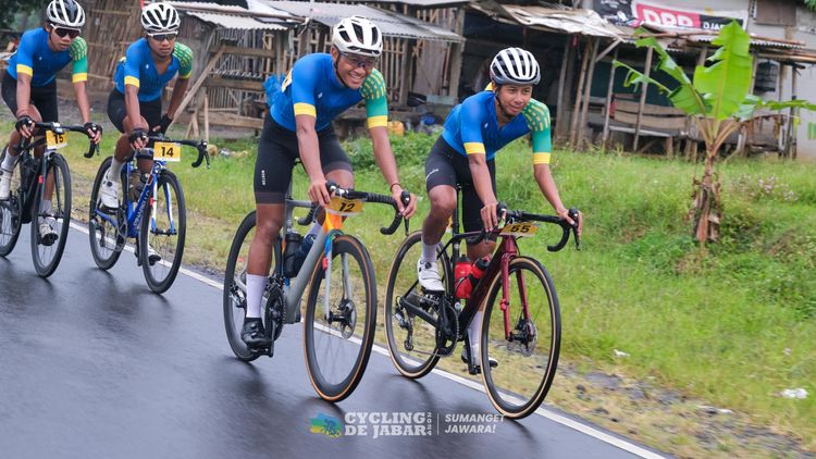 Race photo from Cycling de Jabar 2024