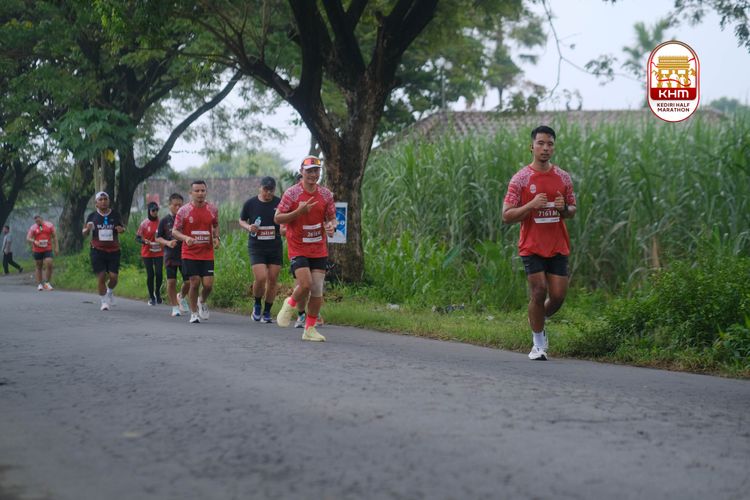 Race photo from Kediri Half Marathon 2025