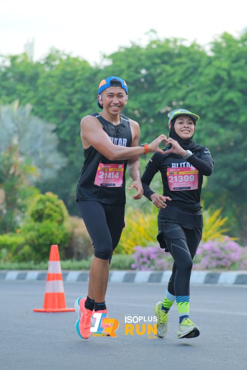 Race photo from Isoplus Run 2024 Surabaya