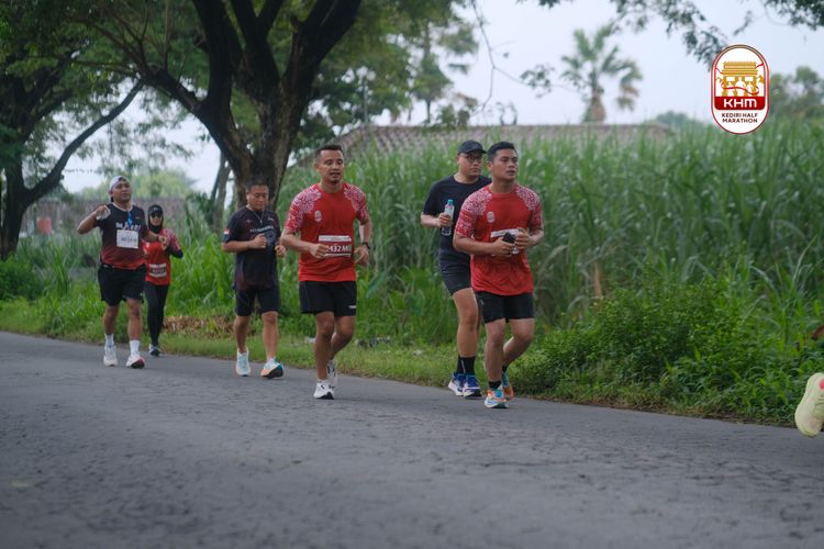 Race photo from Kediri Half Marathon 2025