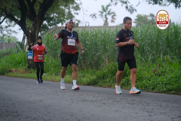 Race photo from Kediri Half Marathon 2025