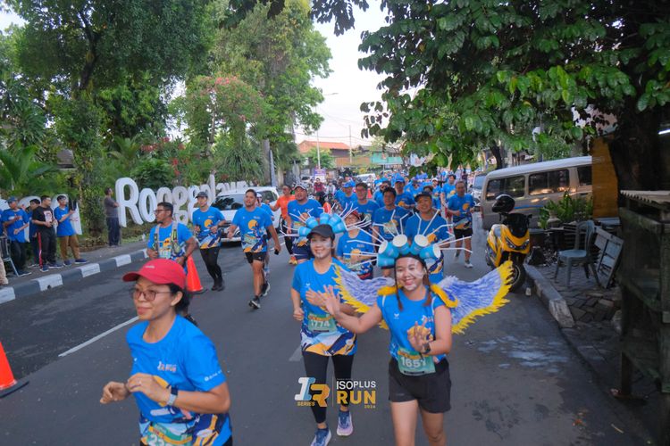 Race photo from Isoplus Run 2024 Surabaya