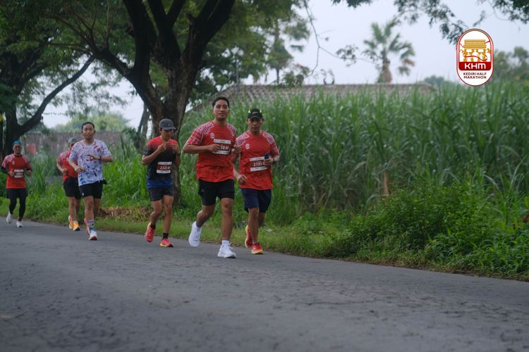 Race photo from Kediri Half Marathon 2025