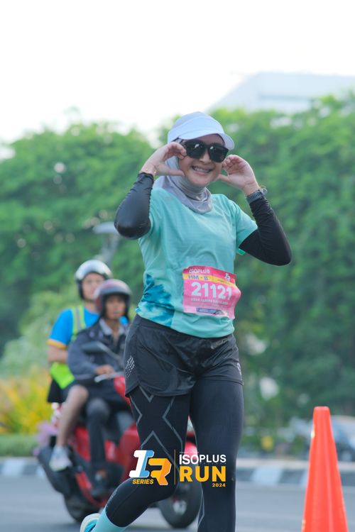 Race photo from Isoplus Run 2024 Surabaya