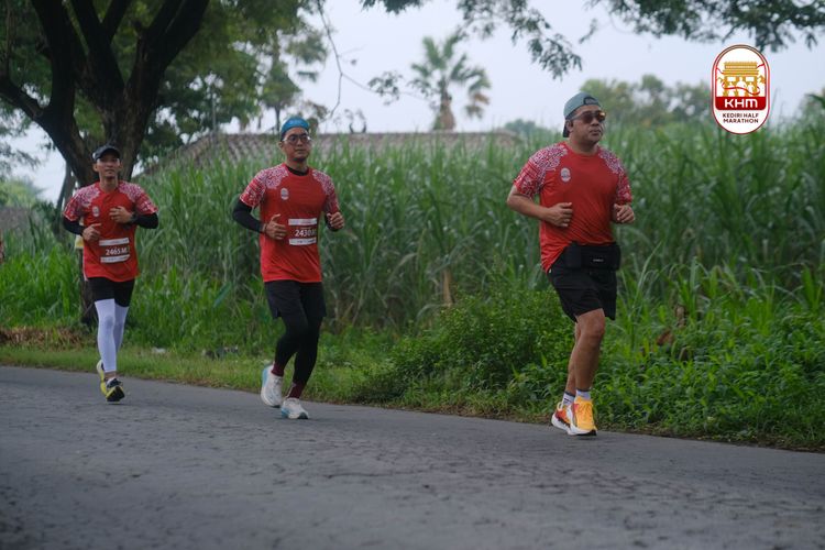 Race photo from Kediri Half Marathon 2025