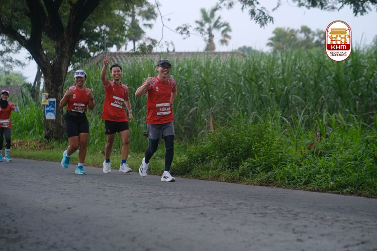 Race photo from Kediri Half Marathon 2025