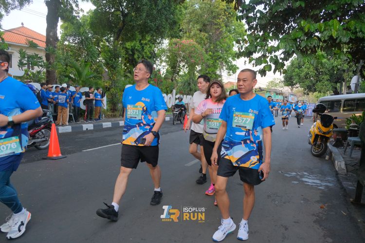 Race photo from Isoplus Run 2024 Surabaya