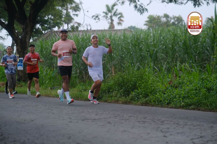 Race photo from Kediri Half Marathon 2025