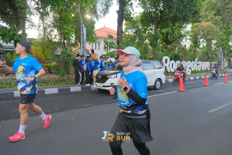 Race photo from Isoplus Run 2024 Surabaya