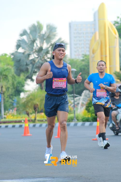 Race photo from Isoplus Run 2024 Surabaya
