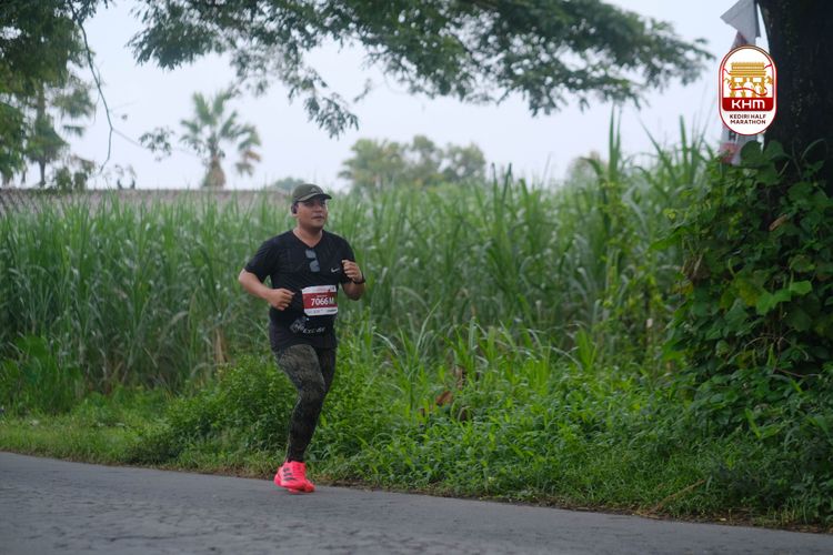 Race photo from Kediri Half Marathon 2025