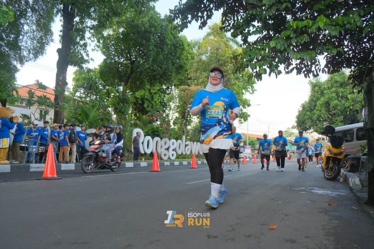 Race photo from Isoplus Run 2024 Surabaya