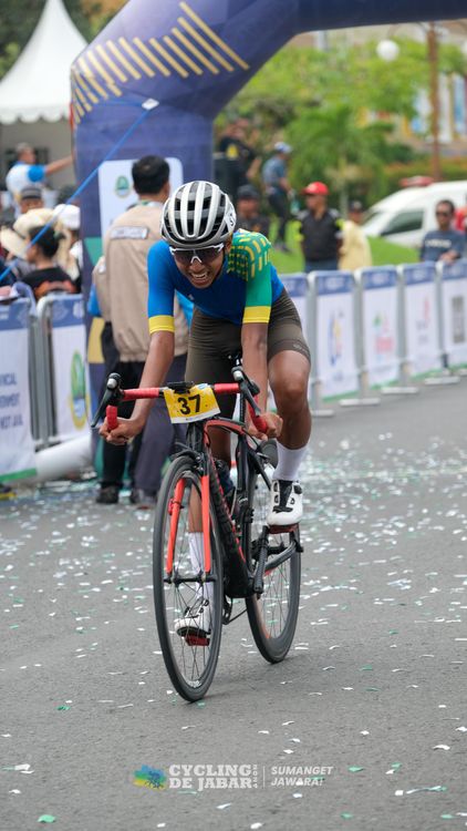 Race photo from Cycling de Jabar 2024