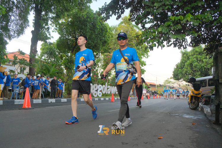 Race photo from Isoplus Run 2024 Surabaya