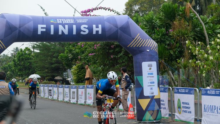Race photo from Cycling de Jabar 2024