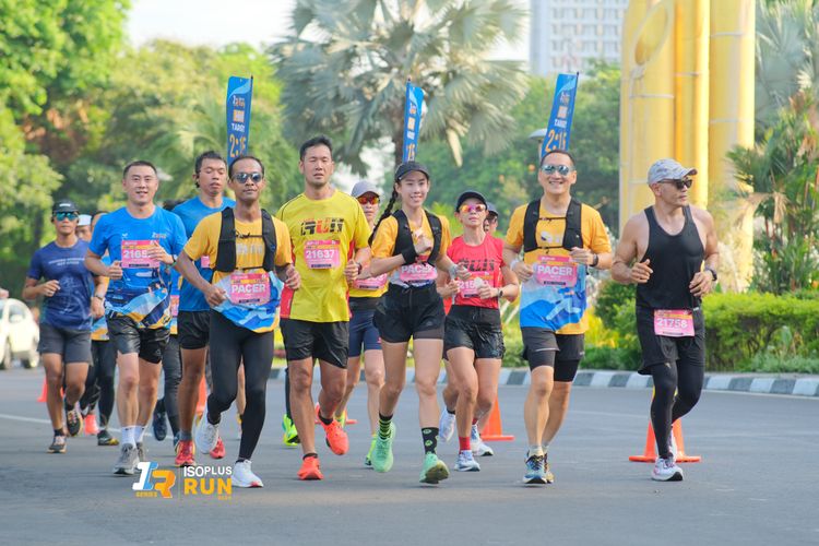 Race photo from Isoplus Run 2024 Surabaya