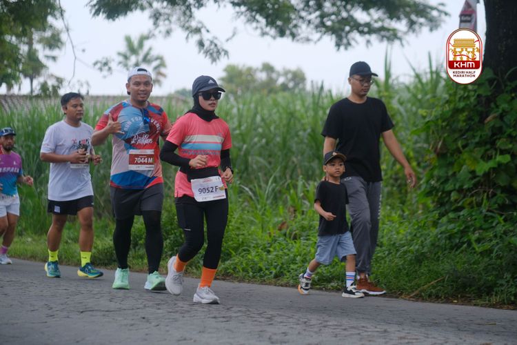 Race photo from Kediri Half Marathon 2025