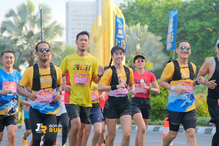 Race photo from Isoplus Run 2024 Surabaya