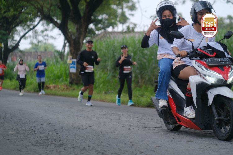 Race photo from Kediri Half Marathon 2025