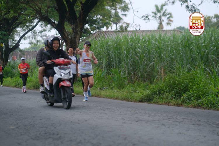 Race photo from Kediri Half Marathon 2025
