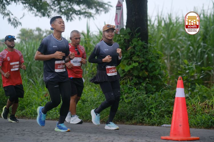 Race photo from Kediri Half Marathon 2025