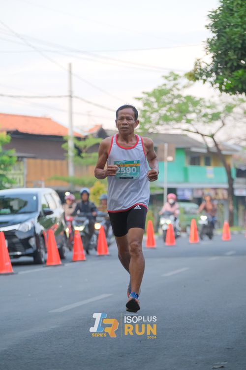 Race photo from Isoplus Run 2024 Surabaya