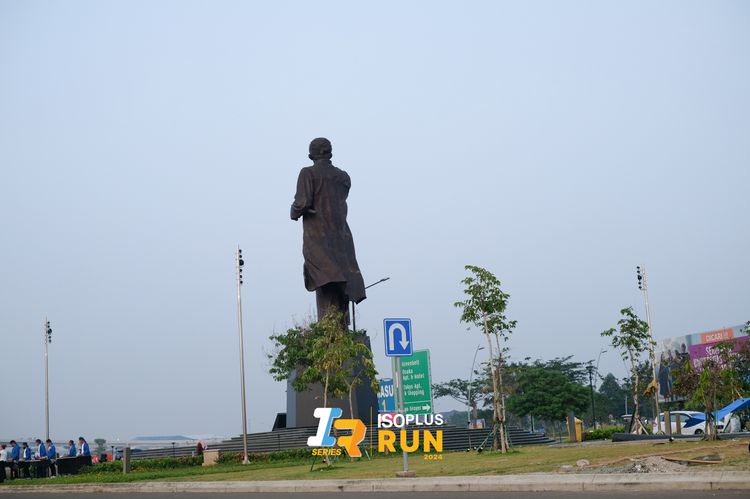Race photo from ISOPlus Run 2024 Jakarta