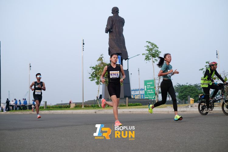 Race photo from ISOPlus Run 2024 Jakarta