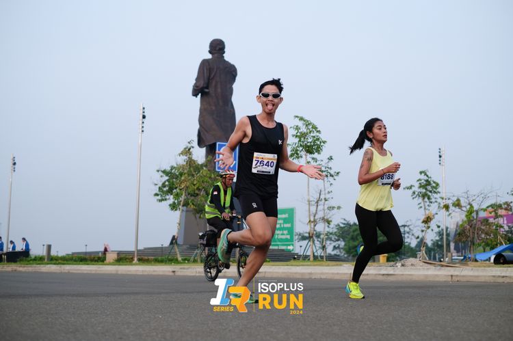 Race photo from ISOPlus Run 2024 Jakarta